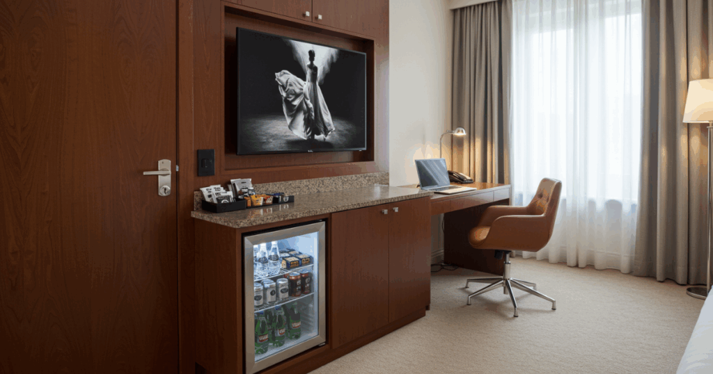 Hotel minibar